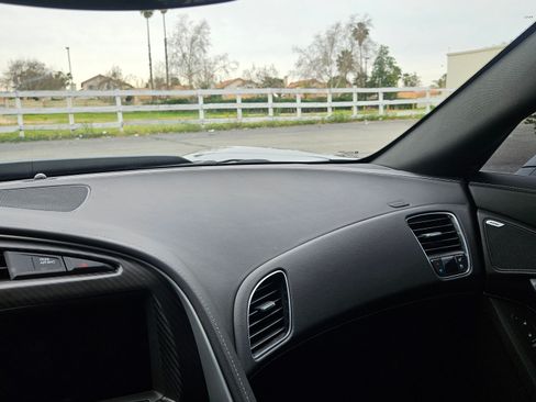 Used 2018 Chevrolet Corvette Z06 image 11