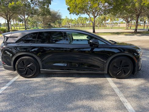 Used 2026 Lucid Gravity Grand Touring image 19