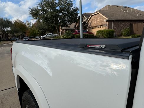 Used 2023 Toyota Tacoma SR5 image 10