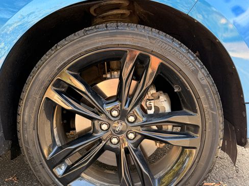 Used 2019 Ford Edge ST w/ Equipment Group 401A AWD/4WD image 12