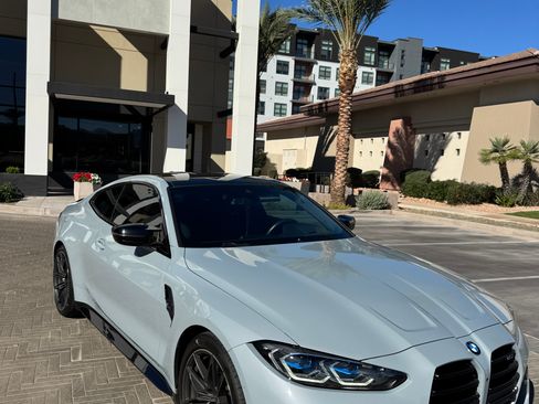 Used 2021 BMW M4 Competition w/ Executive Package image 1