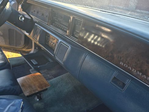 Used 1992 Buick Roadmaster Estate image 11