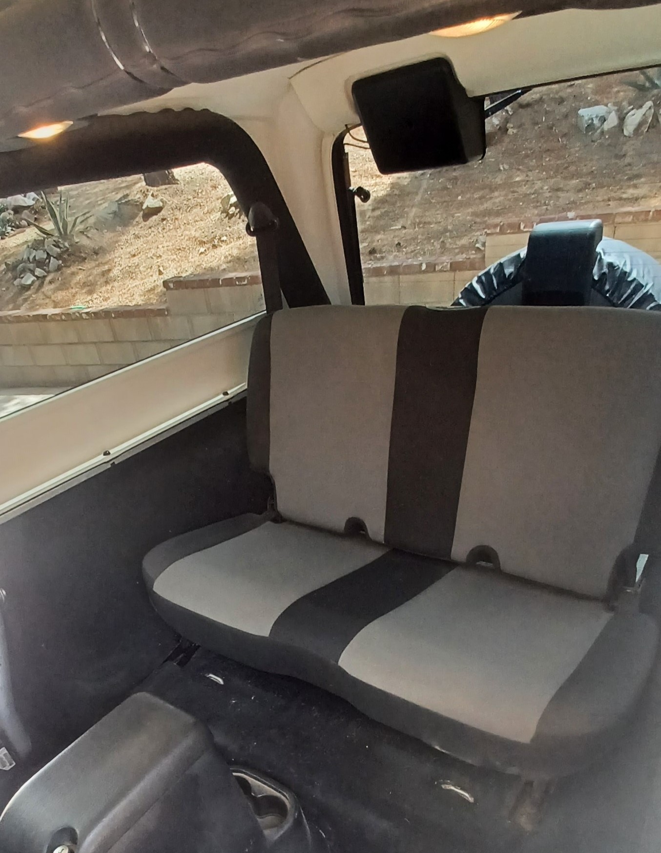 Used 2005 Jeep Wrangler Unlimited AWD/4WD image 6