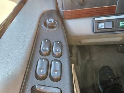 Used 2006 Ford F350 Lariat image 21