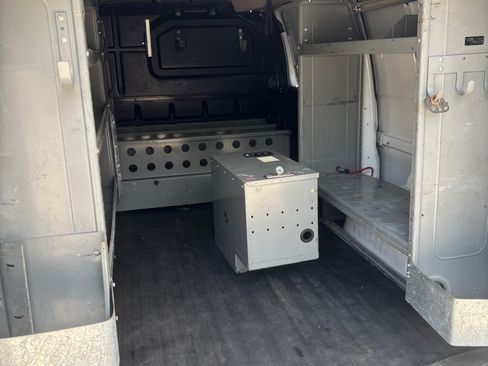 Used 2020 Chevrolet Express 2500 w/ Safety Package RWD image 5