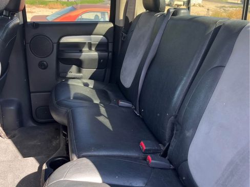 Used 2005 Dodge Ram 2500 Truck SLT image 14