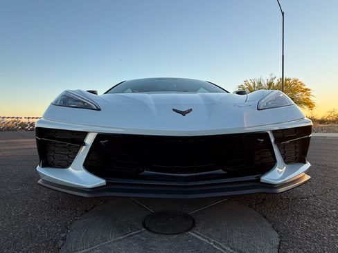 Used 2024 Chevrolet Corvette Stingray Convertible 2D image 6