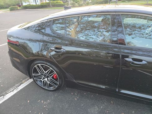 Used 2022 Kia Stinger GT2 w/ Red Interior Color Package image 12