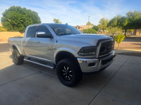 Used 2018 RAM 2500 Laramie w/ Convenience Group image 1