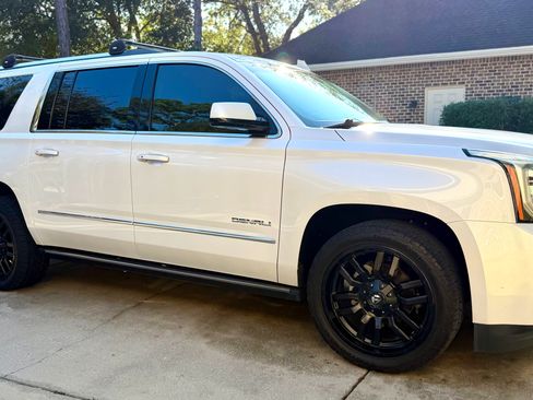 Used 2016 GMC Yukon XL Denali w/ Open Road Package image 1