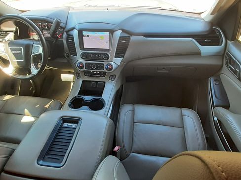 Used 2015 GMC Yukon SLT w/ Open Road Package image 13