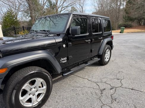 Used 2020 Jeep Wrangler Unlimited Sport S image 6