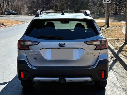 Used 2022 Subaru Outback Limited XT w/ Popular Package #2 image 5