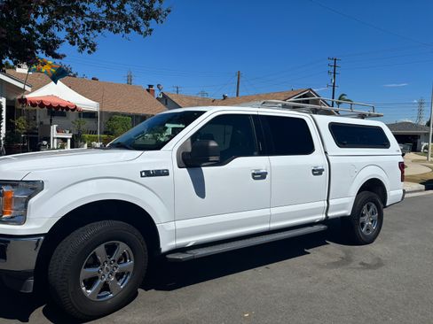 Used 2018 Ford F150 XLT w/ Equipment Group 302A Luxury RWD image 5