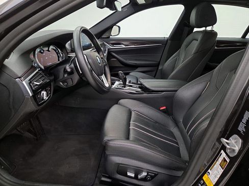 Used 2019 BMW 540i xDrive w/ Convenience Package AWD/4WD image 9