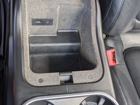 Used 2014 Porsche Cayenne S image 23