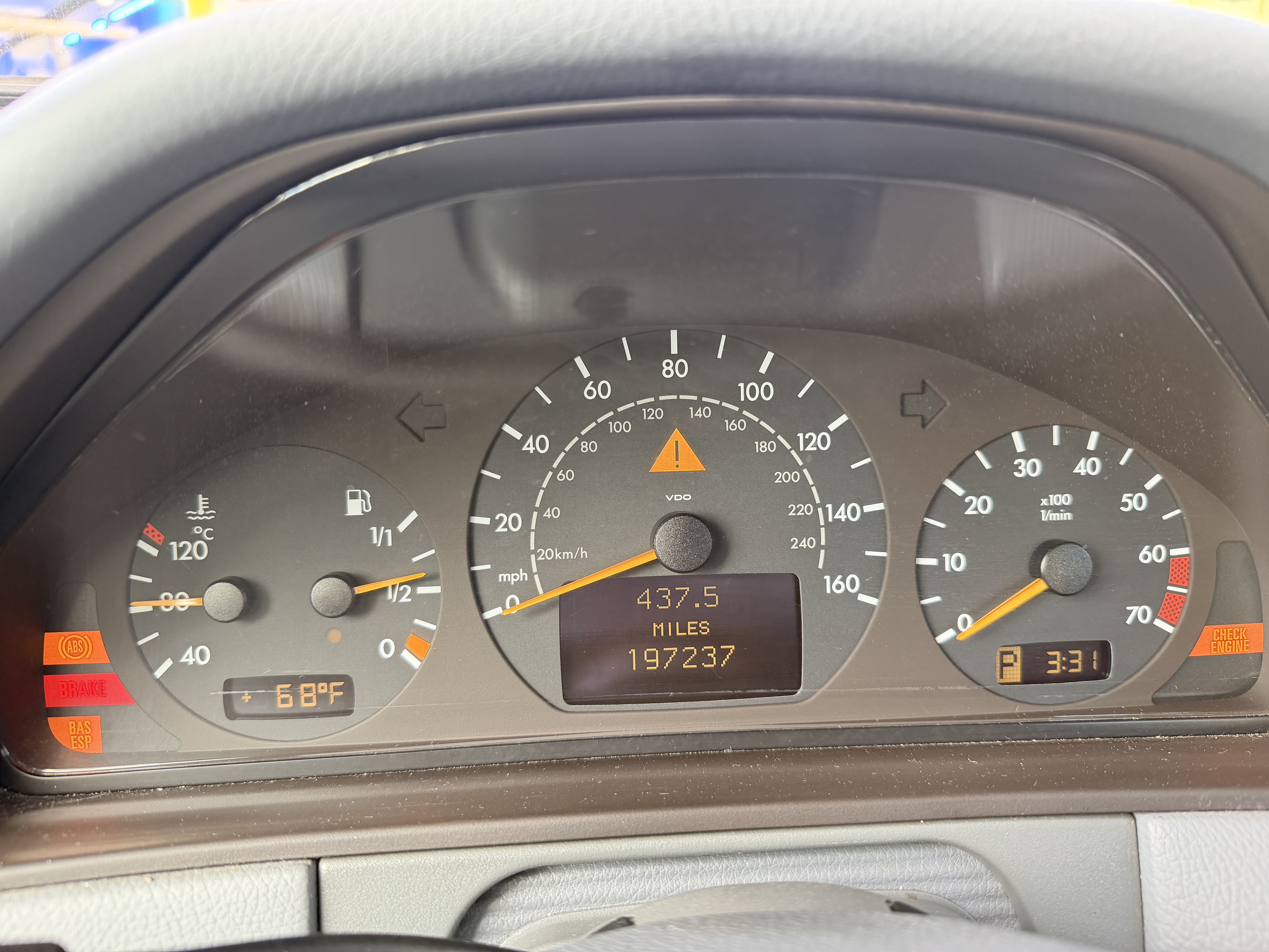 Used 2001 Mercedes-Benz E 430 4MATIC Sedan image 18