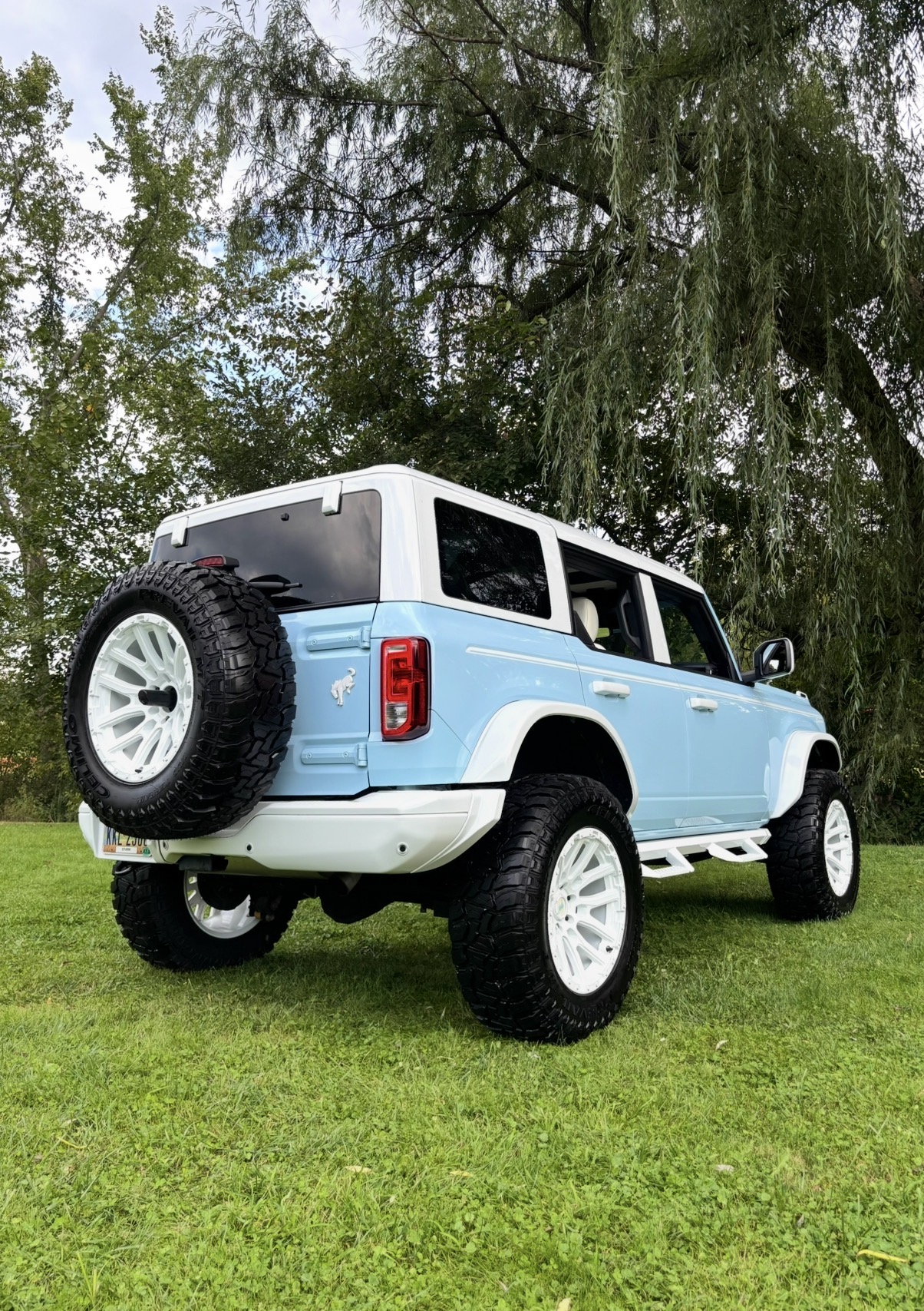 Used 2025 Ford Bronco Heritage Edition AWD/4WD image 6