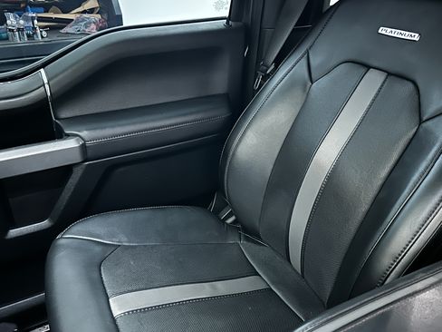 Used 2019 Ford F250 Platinum w/ Platinum Ultimate Package image 13