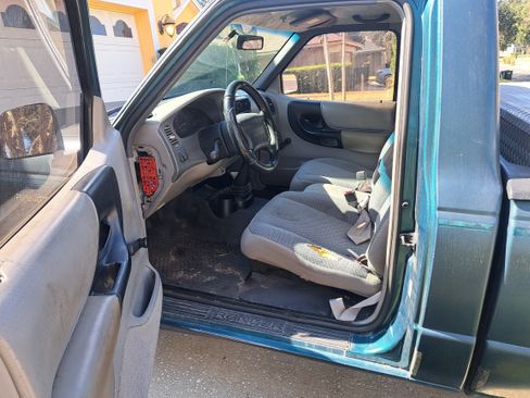 Used 1998 Ford Ranger 2WD Regular Cab image 1