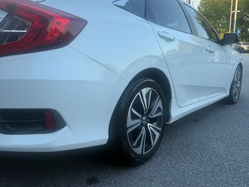 Used 2016 Honda Civic EX-L image 5