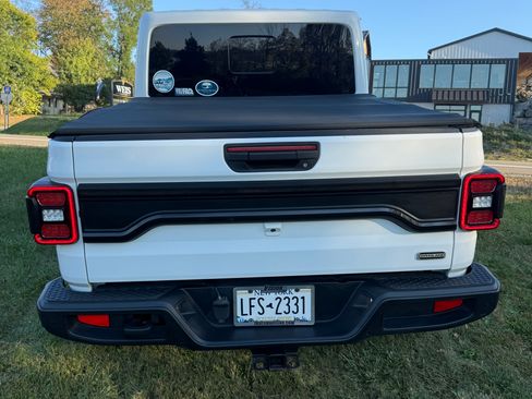 Used 2021 Jeep Gladiator Overland w/ Popular Equipment Package image 9