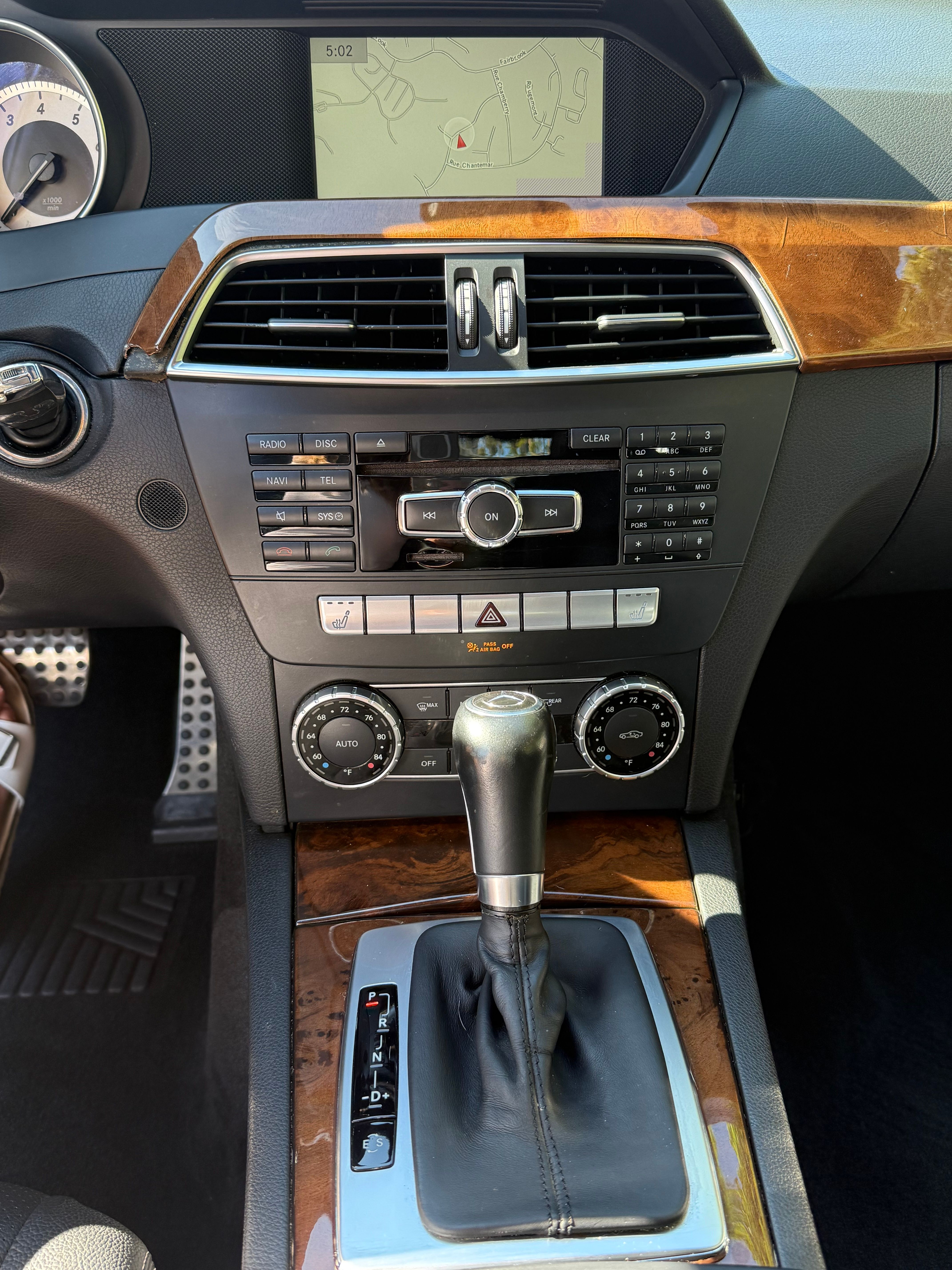 Used 2015 Mercedes-Benz C 250 Coupe image 23