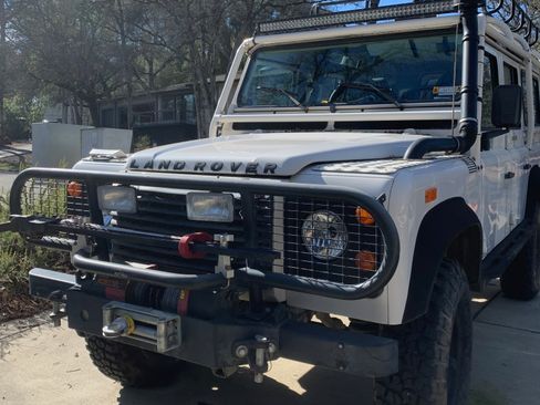 Used 1993 Land Rover Defender 110 image 32