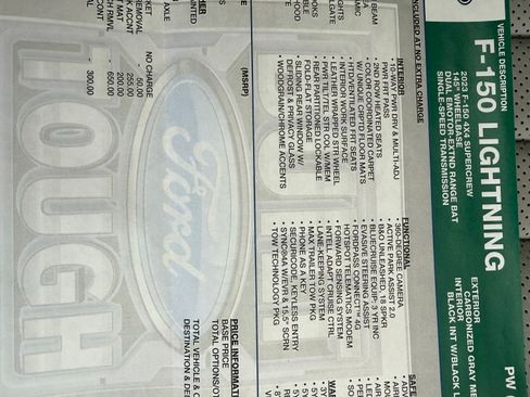 Used 2023 Ford F150 Lightning Platinum image 14