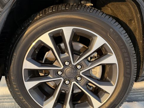 Used 2021 Jeep Grand Cherokee L Overland image 11