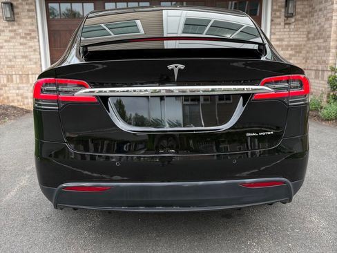 Used 2021 Tesla Model X Long Range AWD/4WD image 12