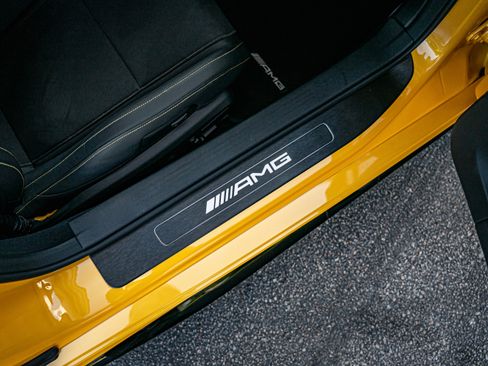 Used 2018 Mercedes-Benz AMG GT R image 29