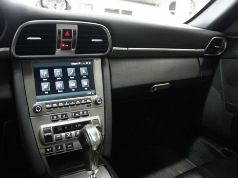 Used 2006 Porsche 911 Carrera S image 17