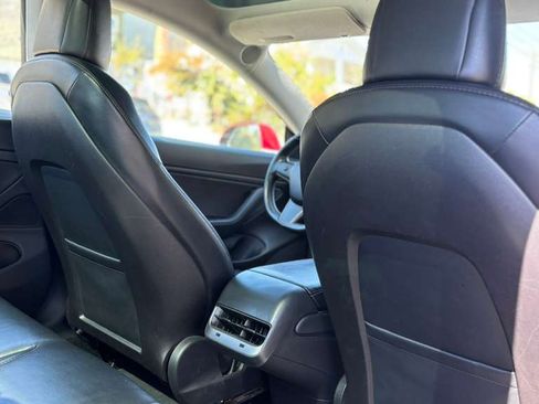 Used 2018 Tesla Model 3 Long Range image 11