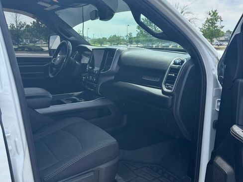 Used 2023 RAM 2500 Big Horn w/ Night Edition AWD/4WD image 11