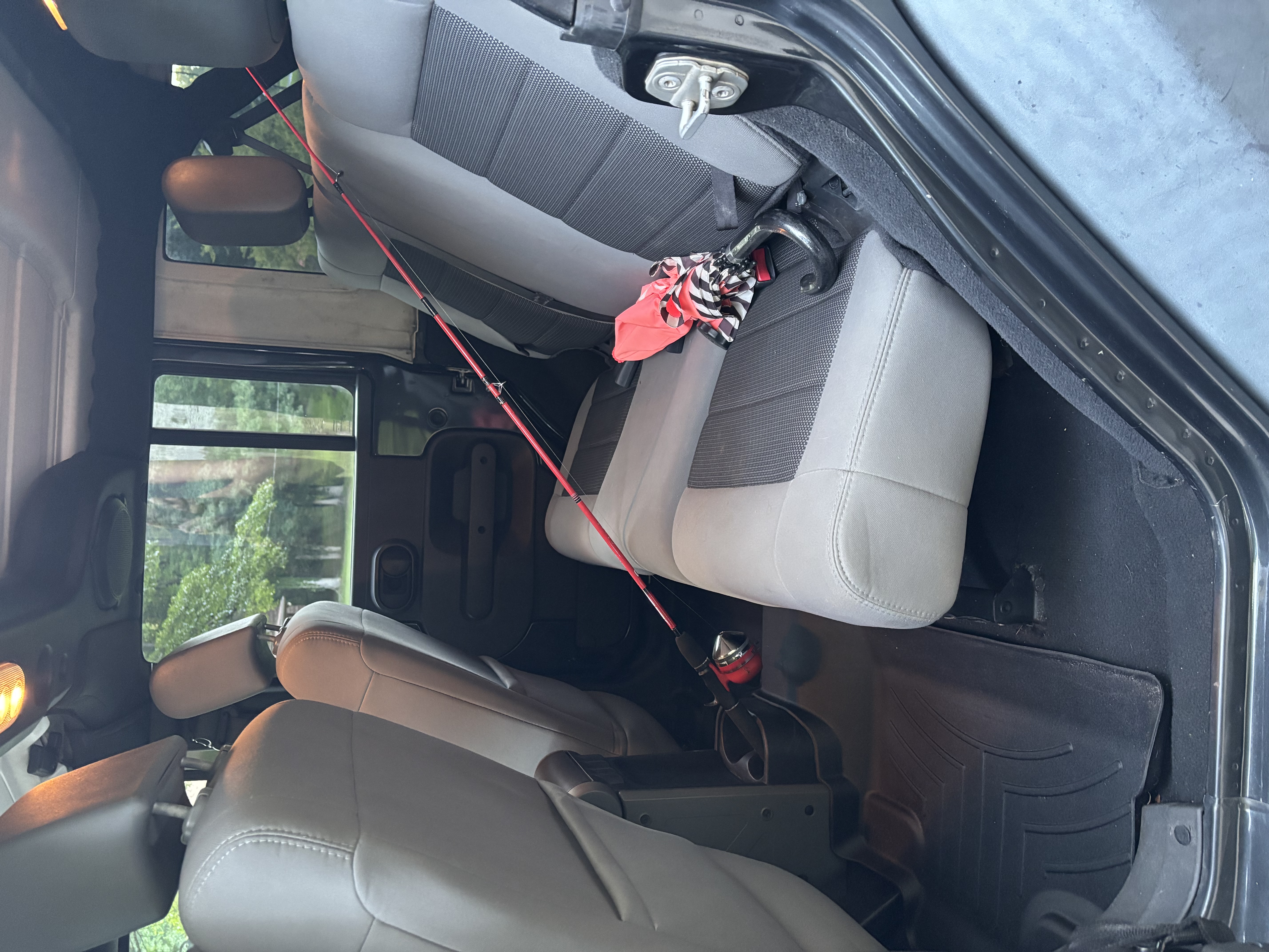 Used 2010 Jeep Wrangler Unlimited Sport AWD/4WD image 8