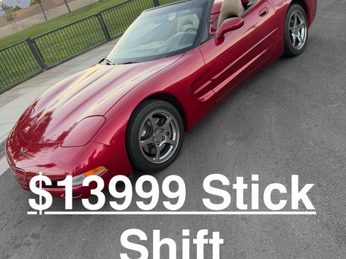 Used 2002 Chevrolet Corvette Convertible image 1