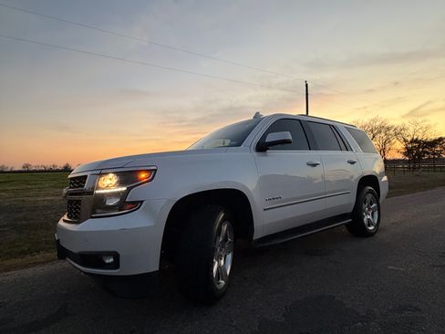 Used 2016 Chevrolet Tahoe LT image 1