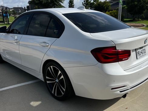 Used 2018 BMW 328d Sedan w/ Premium Package RWD image 5