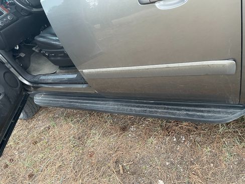 Used 2008 Chevrolet Suburban LT w/ LT Preferred Equipment Group image 10