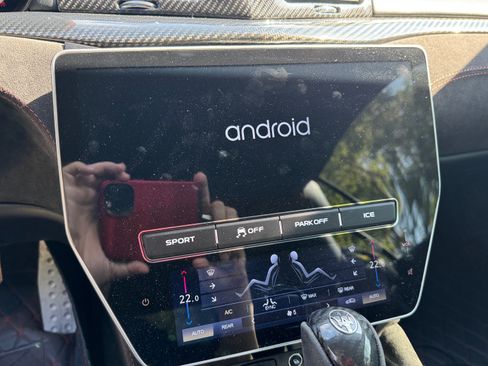 Used 2017 Maserati GranTurismo Sport image 22