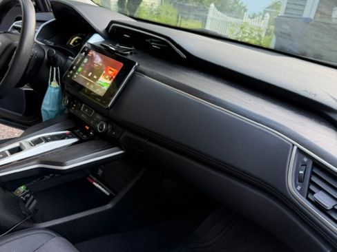 Used 2018 Honda Clarity Plug-In Hybrid image 12