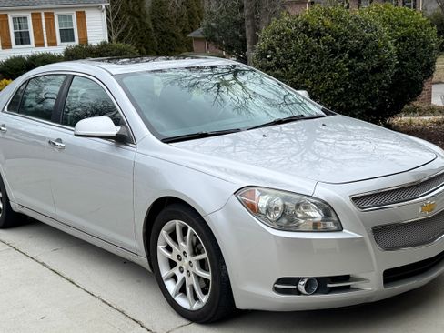 Used 2012 Chevrolet Malibu LTZ image 8