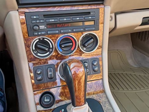 Used 2001 BMW Z3 3.0i RWD image 5