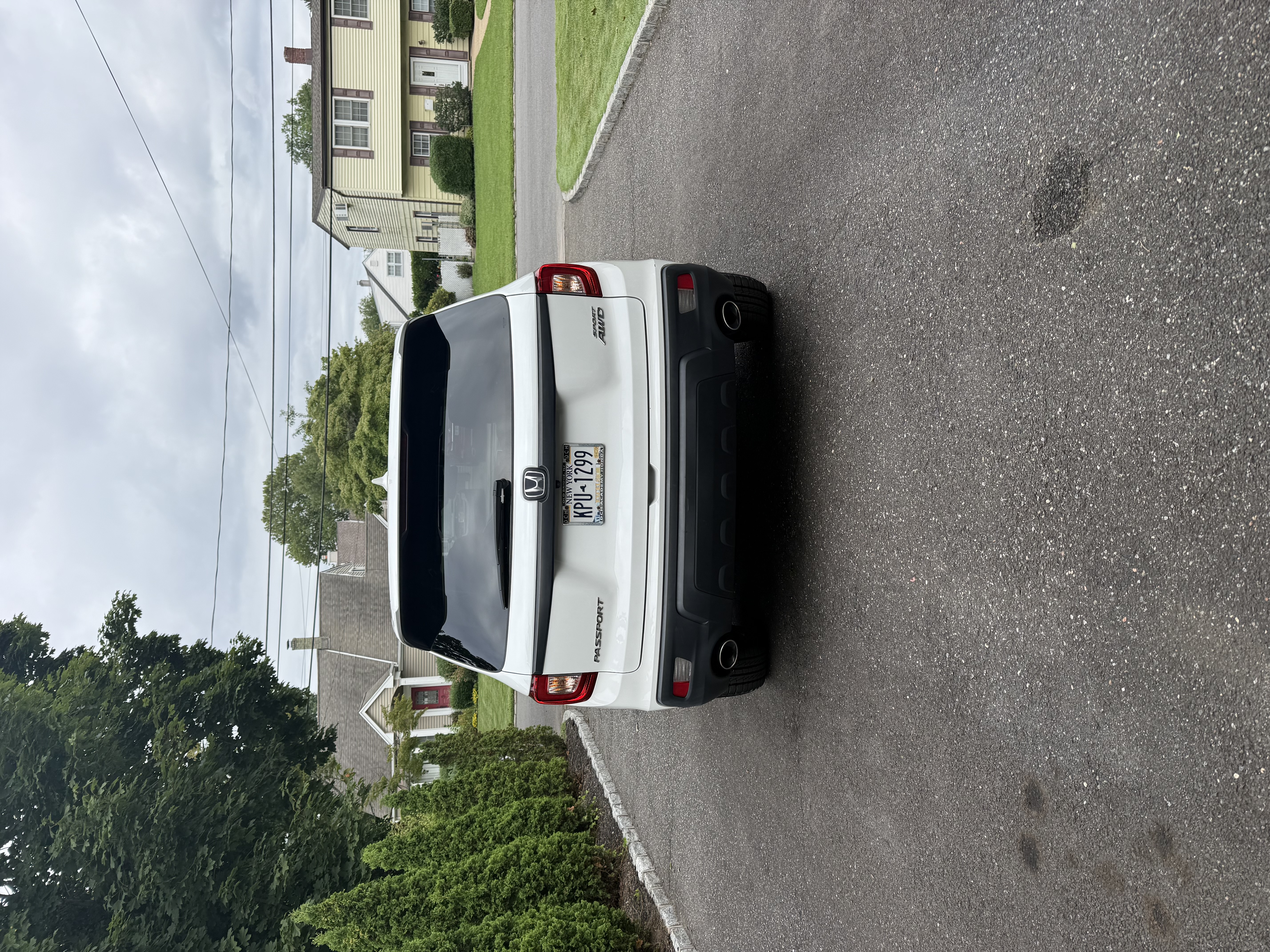 Used 2021 Honda Passport Sport image 13
