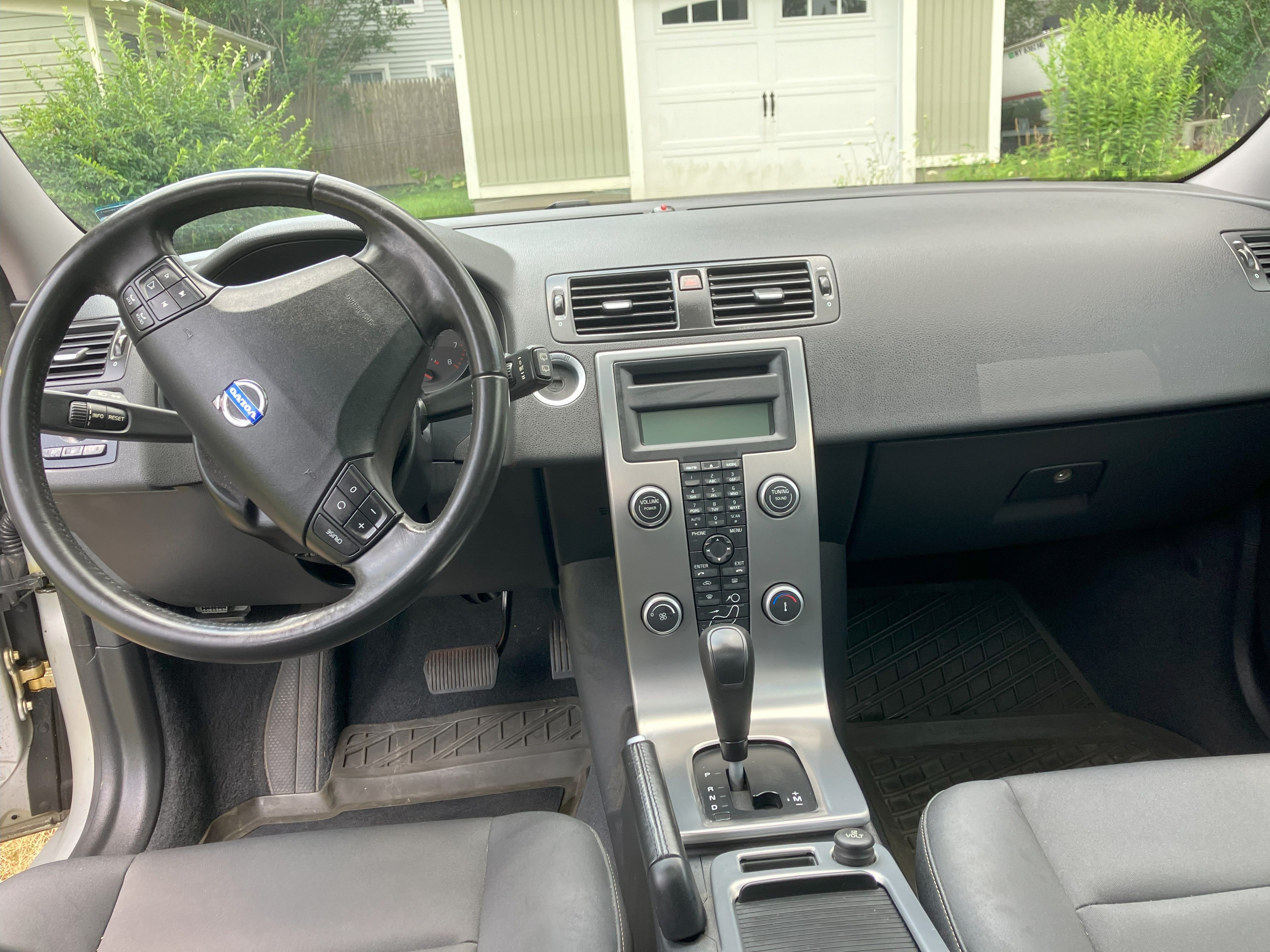 Used 2009 Volvo V50 2.4i FWD image 9