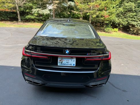 Used 2020 BMW M760i xDrive w/ Luxury Rear Seating Package AWD/4WD image 28