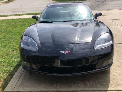 Used 2007 Chevrolet Corvette Coupe 2D w/ Preferred Equipment Group image 4