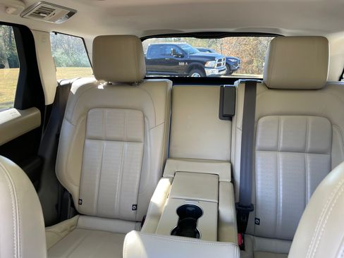 Used 2020 Land Rover Range Rover Sport Autobiography image 11