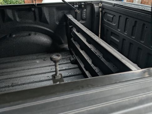 Used 2018 Ford F150 Limited image 10